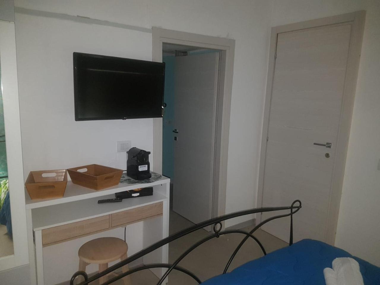 Bed Rho Stazione Bed and Breakfast Exteriör bild